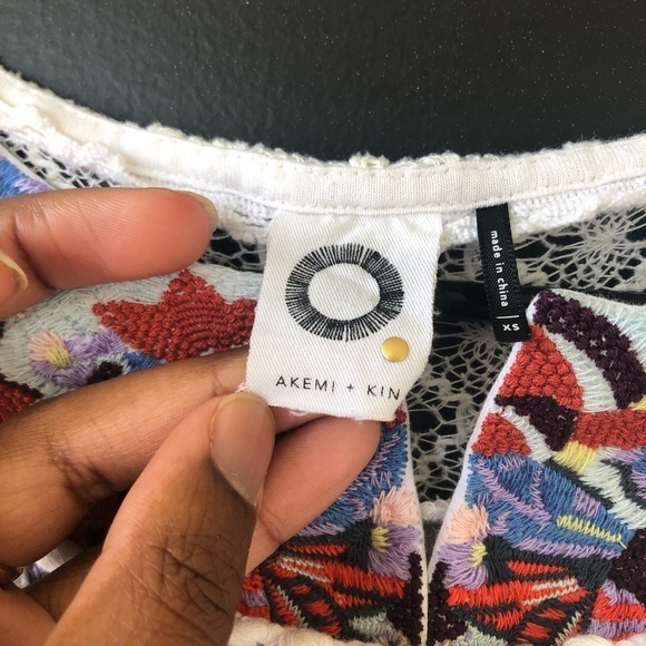 Anthropologie Akemi & Kim Ivory/Creme WhiteLace Sleeveless Top Womens XS - Picture 5 of 5